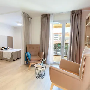 Résidence Sully Aparthotel Fréjus